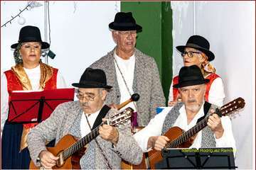 Taror parrandea a La Navidad en La Breña/TA.